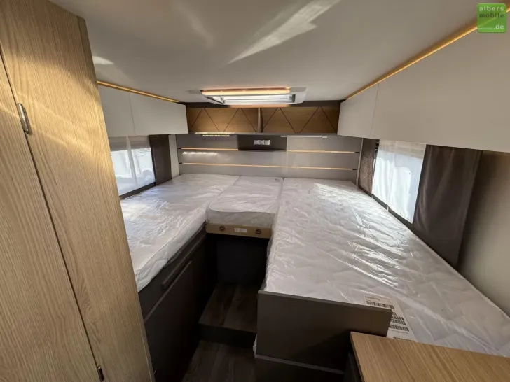 Fahrzeugbild LMC Tourer Lift H 664 G Automatik Navi Einzelbetten #16