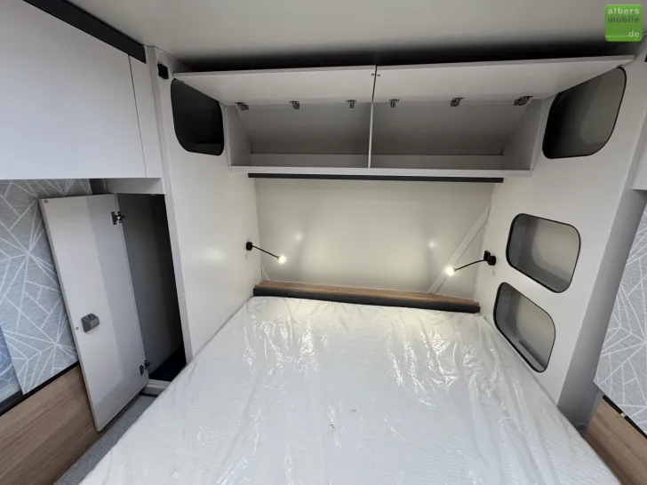 Fahrzeugbild Knaus Yaseo 340 PX Gas Bugfenster 1300kg Dusche #23
