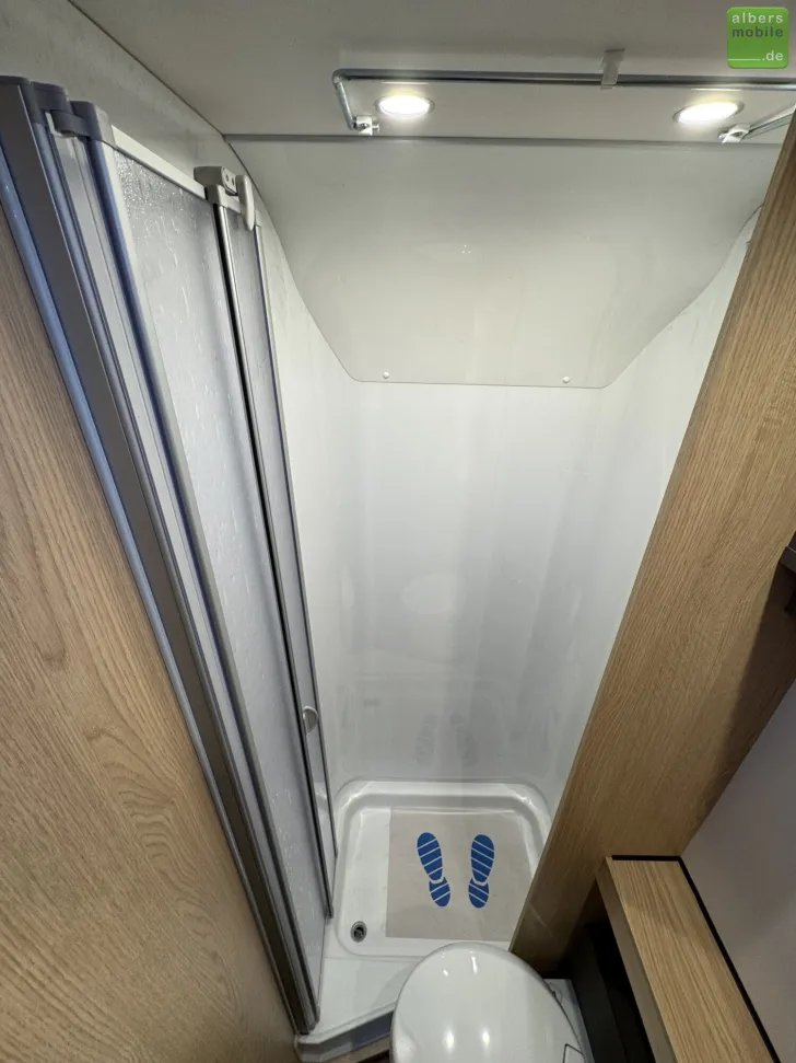 Fahrzeugbild LMC Tourer Lift H 634 32Zoll TV SAT Navi Markise #21