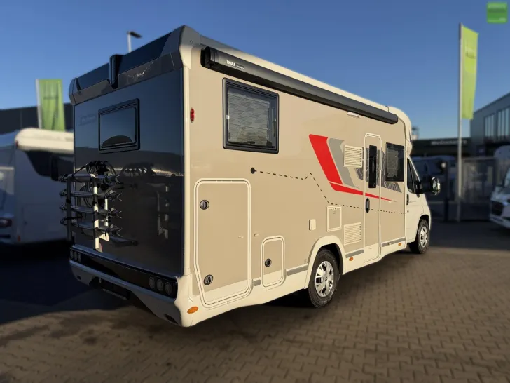 Fahrzeugbild Challenger Teilintegriert 384 Etape Edition Hubbett #4