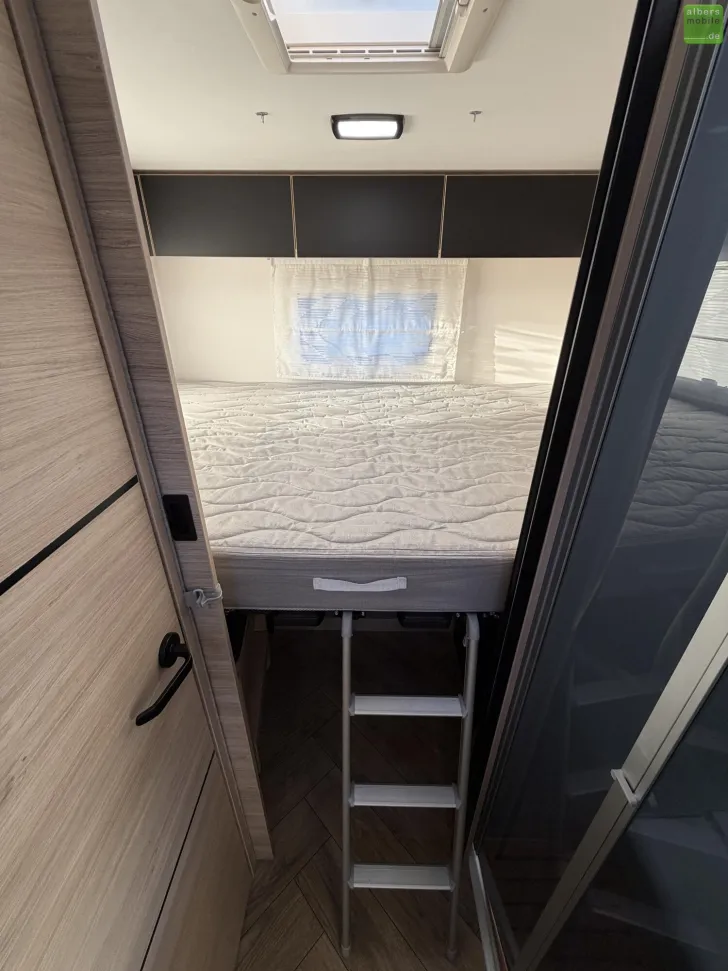 Fahrzeugbild Challenger Teilintegriert 384 Etape Edition Hubbett #17