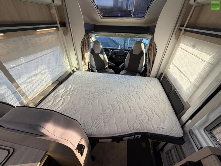 Fahrzeugbild Challenger Teilintegriert 384 Etape Edition Hubbett #24