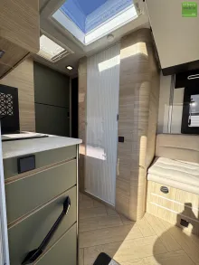 Fahrzeugbild Challenger X Open Edition X250 Automatik Markise Solar #10