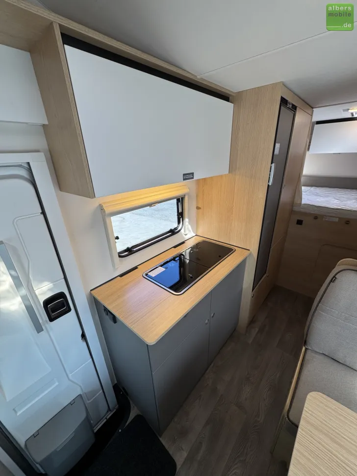 Fahrzeugbild LMC Tourer A 690 G 6 Sitzplätze Automatik Navi #14