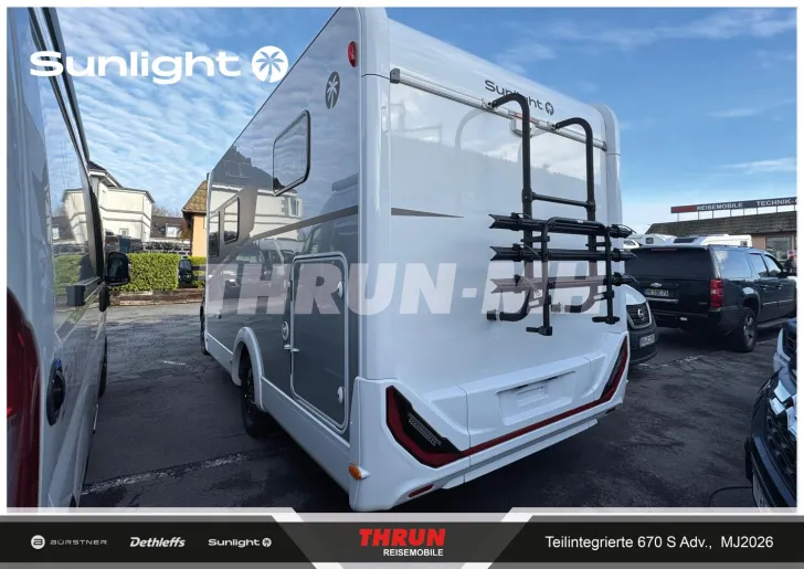 Fahrzeugbild Sunlight Adventure T Ford 670S #5