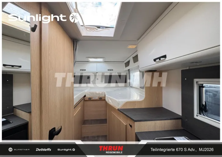 Fahrzeugbild Sunlight Adventure T Ford 670S #15