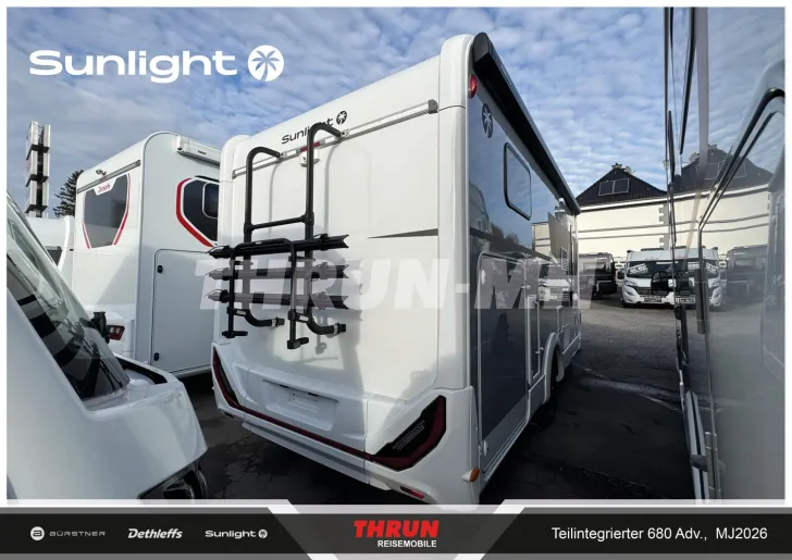 Fahrzeugbild Sunlight Adventure T Ford 680 #6