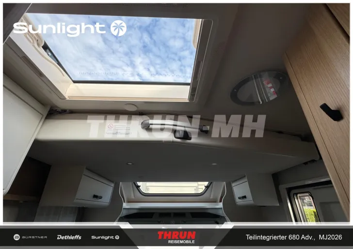 Fahrzeugbild Sunlight Adventure T Ford 680 #29