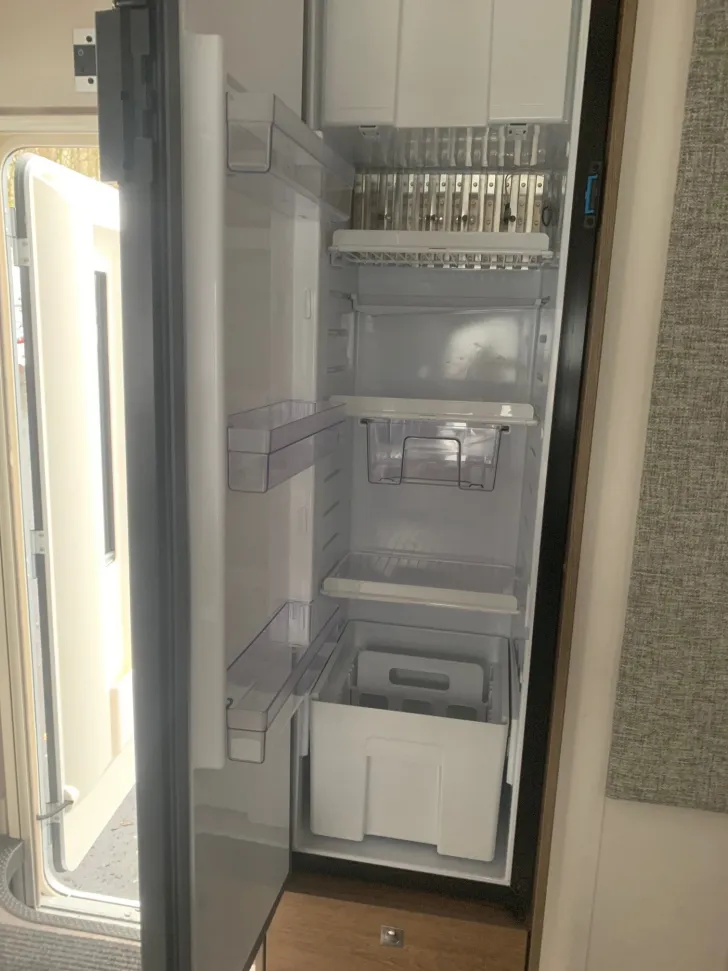 Fahrzeugbild Dethleffs Trend T 6757 DBM 4 Pakete+SAT+TV #10