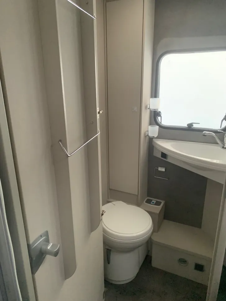 Fahrzeugbild Dethleffs Trend T 6757 DBM 4 Pakete+SAT+TV #14