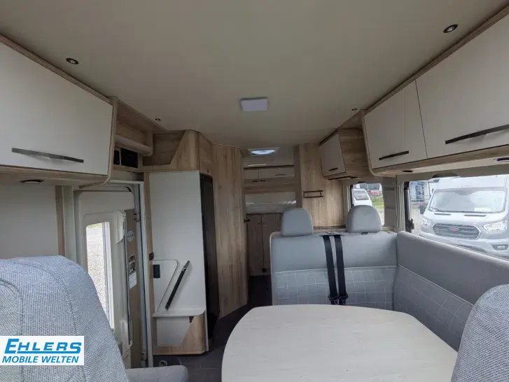 Fahrzeugbild Eura Mobil Profila RS PRS 695 HB 140PS/Navi/Klima/Alu/ Radträger #7