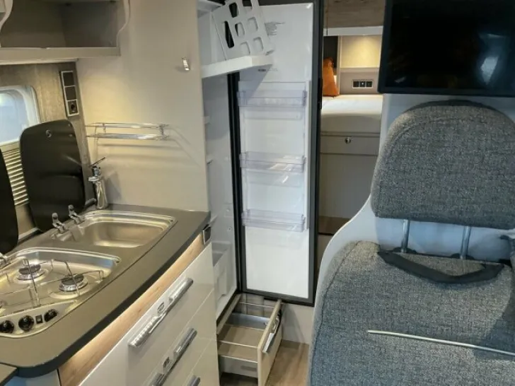 Fahrzeugbild Hymer Exsis-T 474 / Solar / TV 22 Zoll / Navi / Kamera #13
