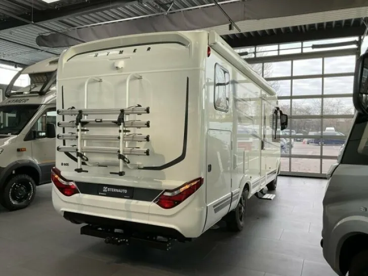 Fahrzeugbild Hymer BMC 600-I / neues Modell / AHK / Hubstützen hydr #4