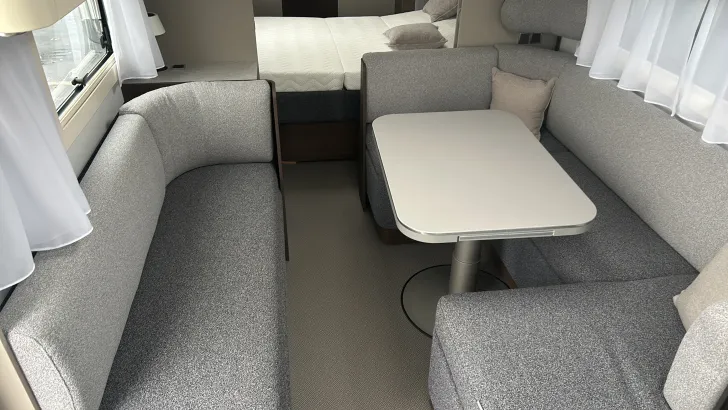 Fahrzeugbild Adria Alpina 663 HT #6