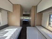 Fahrzeugbild LMC Tandero 500 E Duschpaket/Fliegenschutztür/Anti-Schlingerkupplung #13