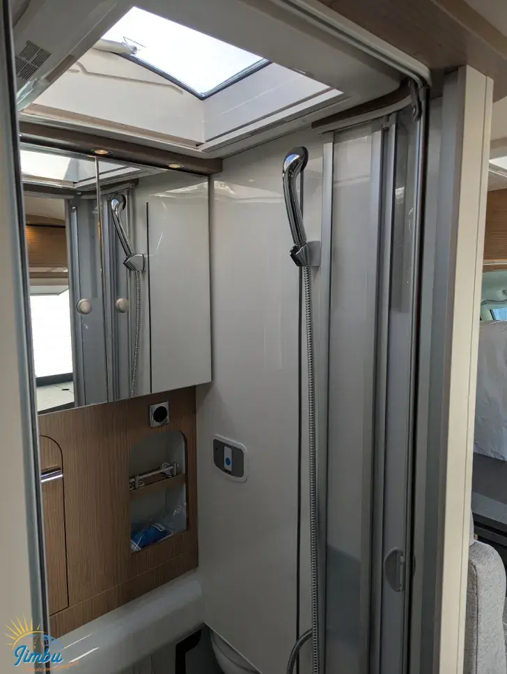 Fahrzeugbild Malibu Van Compact 600 LE #13
