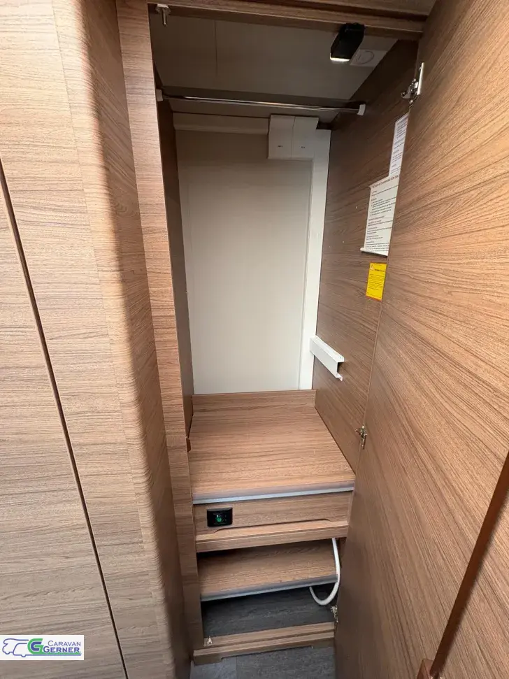 Fahrzeugbild Knaus Sport 400 LK #11