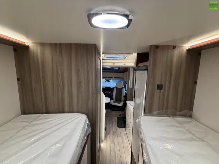 Fahrzeugbild Roller Team Kronos Fit 281 TL Design Winter Navi ACC 2026 #20