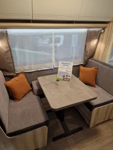 Fahrzeugbild Hobby De Luxe 460 SL - 50 Jahre Schmidtmeier Edition #3