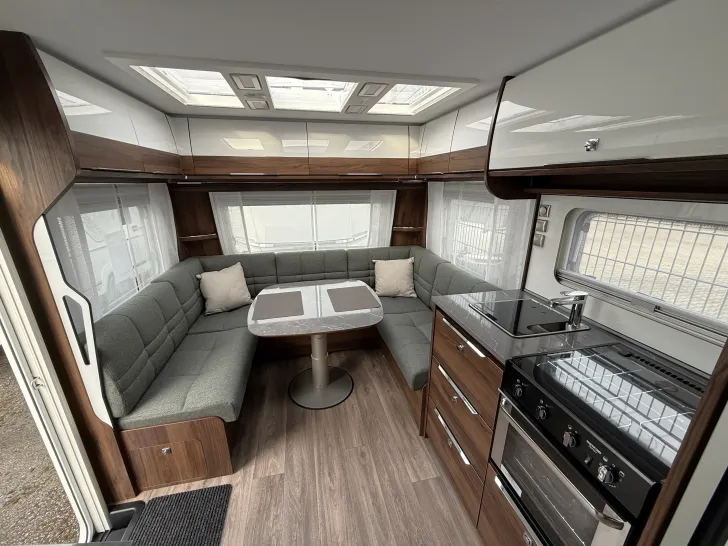 Fahrzeugbild Fendt Diamant 560 SGW Neufahrzeug 2025 ausgestellt! #12