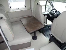 Fahrzeugbild Bürstner B 66 TD 690 G #6