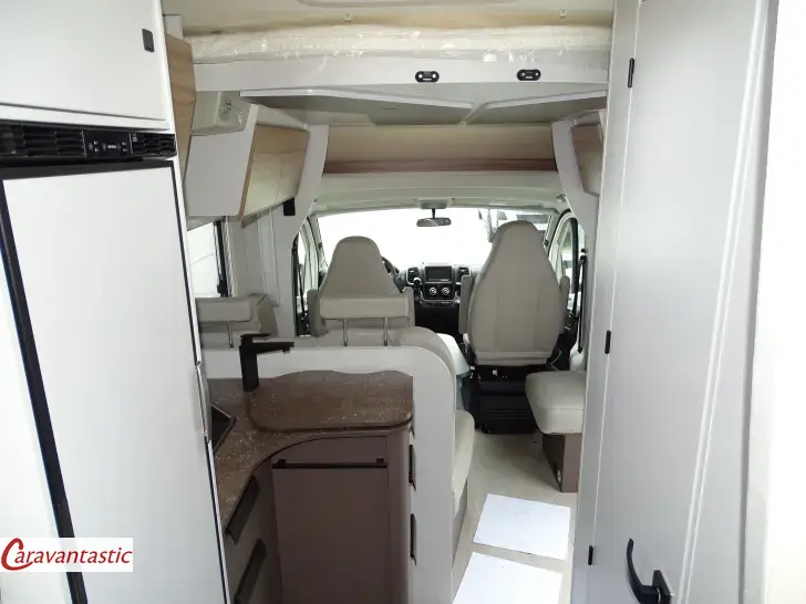 Fahrzeugbild Bürstner B 66 TD 690 G #14