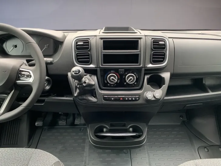 Fahrzeugbild Crosscamp EXPDN T 7.0 E Peugeot #9