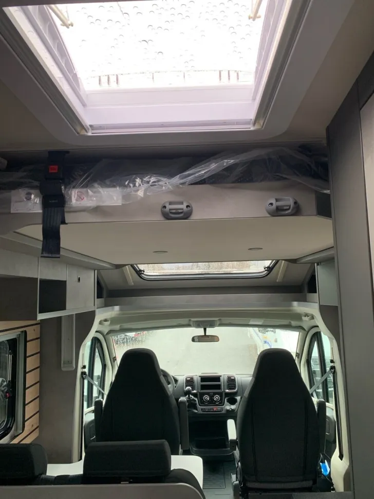 Fahrzeugbild Crosscamp EXPDN T 7.0 E Peugeot #18