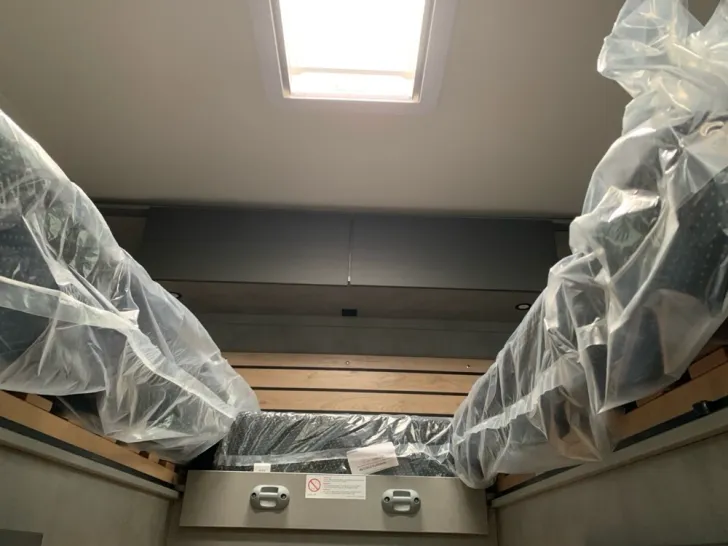 Fahrzeugbild Crosscamp EXPDN T 7.0 E Peugeot #21