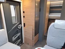 Fahrzeugbild Dethleffs Just Camp Active T 7052 DBM Automatik, Gästebett #11