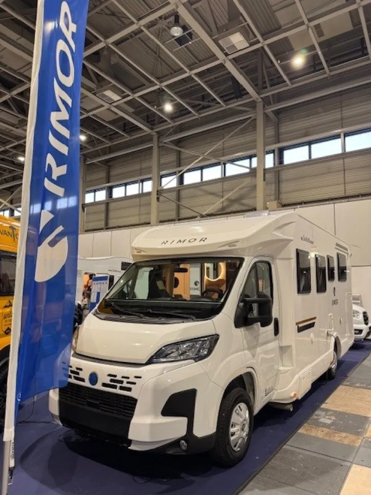 Fahrzeugbild Rimor Sarus 95 PLUS *Mod.26*Hubbett* #1