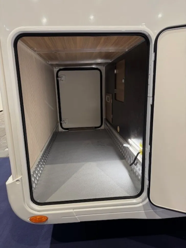 Fahrzeugbild Rimor Sarus 95 PLUS *Mod.26*Hubbett* #15