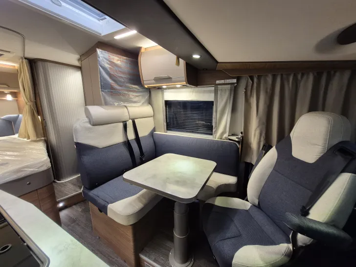 Fahrzeugbild Knaus Van I 550 MF #19