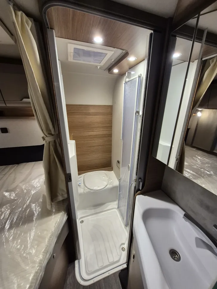 Fahrzeugbild Knaus Van I 550 MF #27