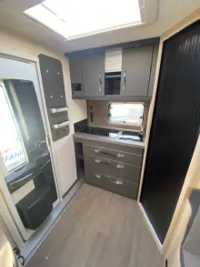 Fahrzeugbild Hobby De Luxe 460 SL #11