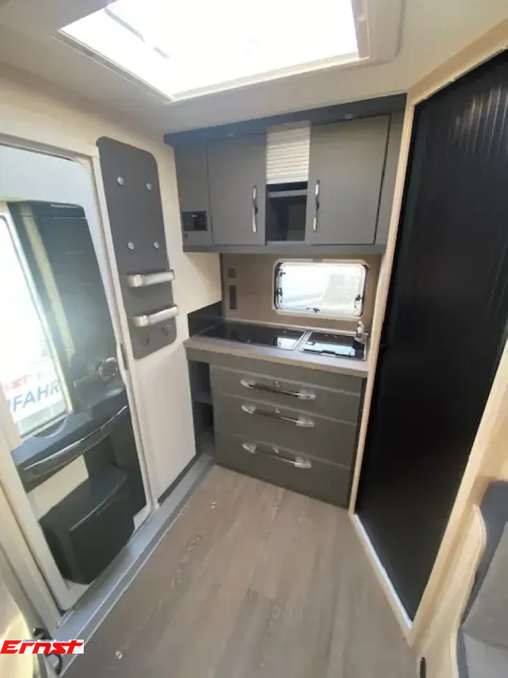 Fahrzeugbild Hobby De Luxe 460 SL #11