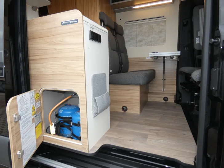 Fahrzeugbild Hymer Camper Van Grand Canyon S CrossOver - SoPreis wegen Hageldellen #18