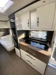 Fahrzeugbild Hobby Excellent Edition 495 UL #5