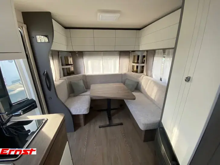 Fahrzeugbild Hobby Excellent Edition 495 UL #6