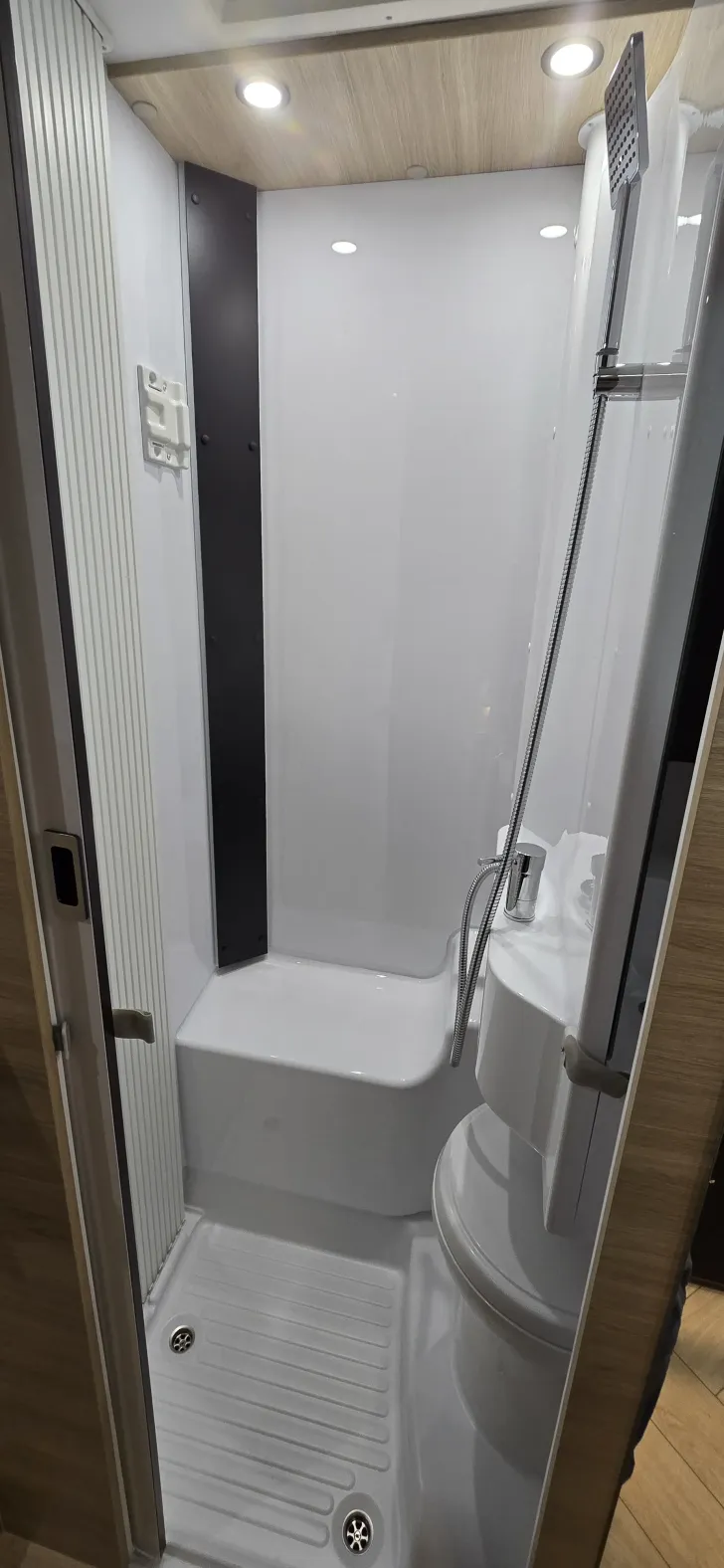 Fahrzeugbild Challenger Teilintegriert 287 Graphite Edition - Sofort verfügbar - #11