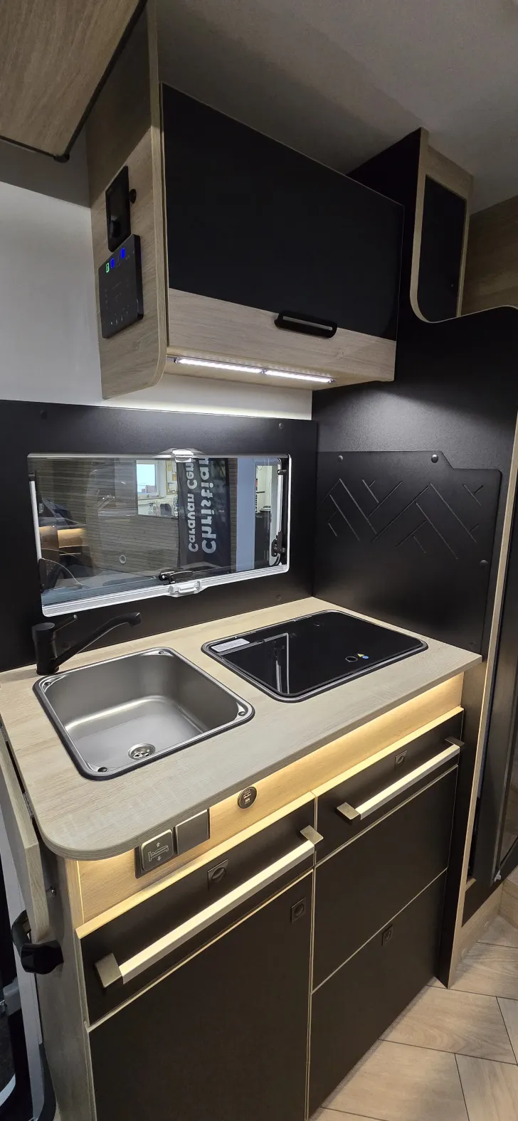 Fahrzeugbild Challenger Teilintegriert 287 Graphite Edition - Sofort verfügbar - #15