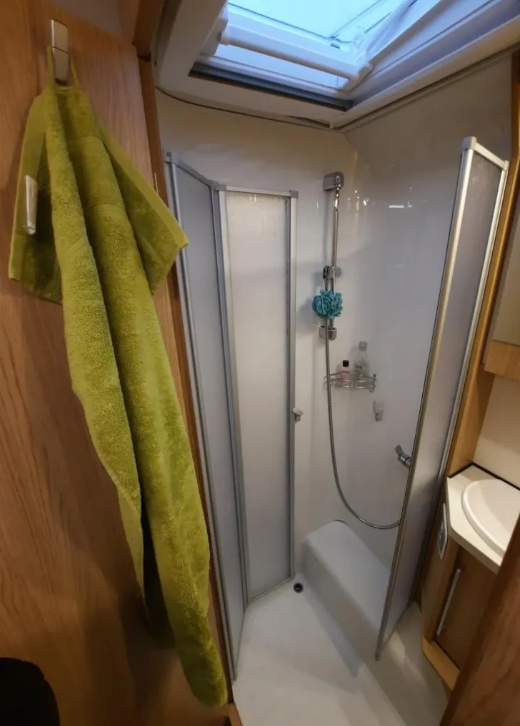 Fahrzeugbild LMC Cruiser V 646 G #16