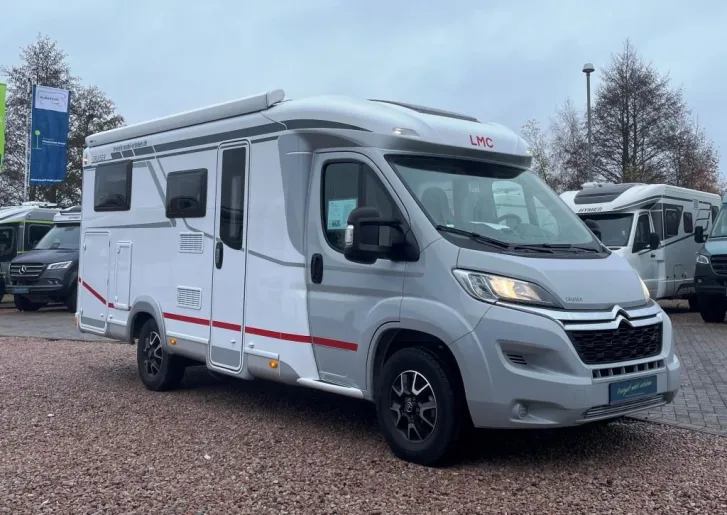 Fahrzeugbild LMC Cruiser V 646 G #2