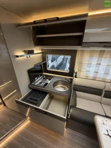 Fahrzeugbild Roller Team Zefiro 287 P Heavy Design Paket Navi ACC 2026 #13