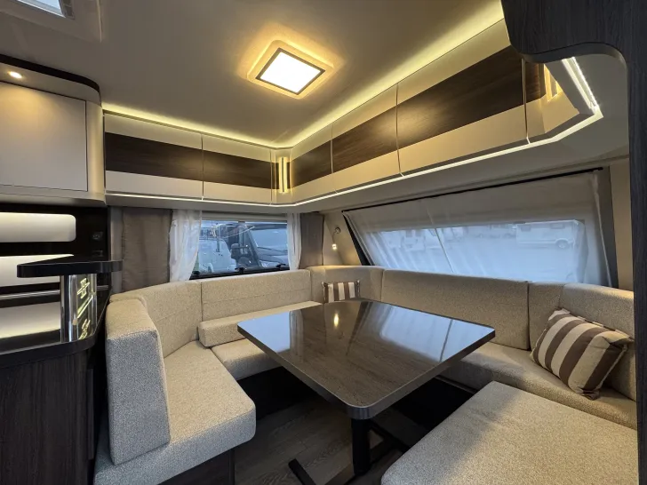 Fahrzeugbild Hobby Prestige 560 FC Backofen*Dunstabzugshaube #6