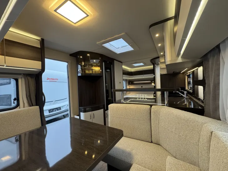 Fahrzeugbild Hobby Prestige 560 FC Backofen*Dunstabzugshaube #8