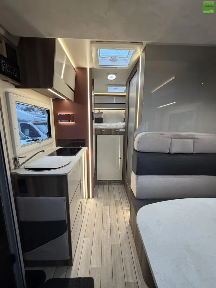 Fahrzeugbild Roller Team Kronos Fit 291 TL Winter Navi ACC 200WSolar 2026 #16