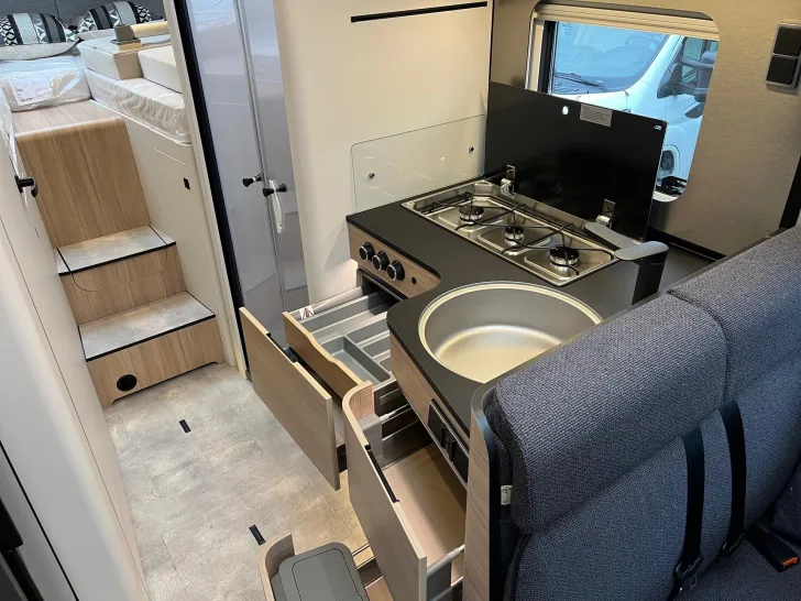 Fahrzeugbild Hymer B-KLASSE MC-T 680 #11