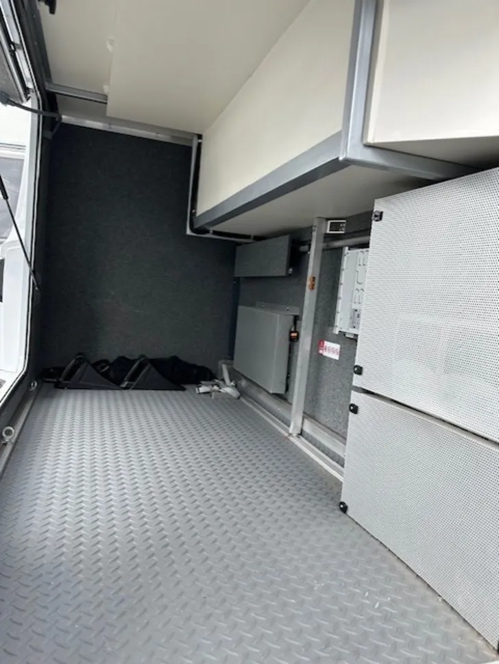 Fahrzeugbild Frankia F-Line I 790 Plus Titan Hubbett vorn & hinten ! #6