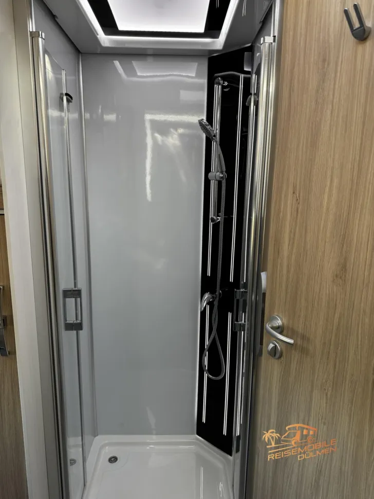 Fahrzeugbild Frankia F-Line A 680 PLUS ED. TOGETHER 4.5T #19